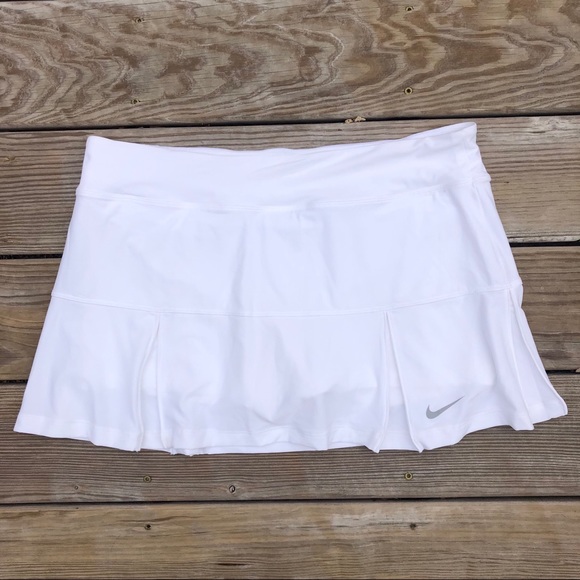 Nike White Pleated Tennis Skirt